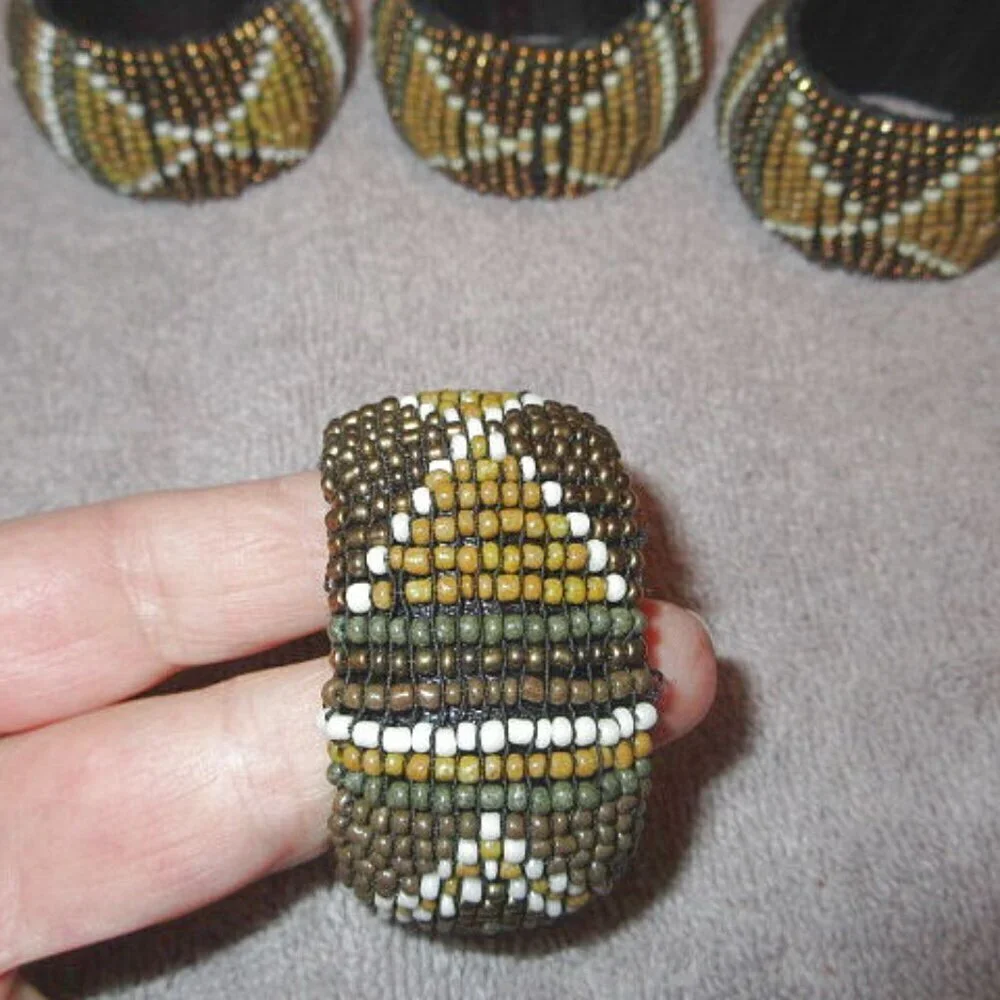 Vtg Set Of 4 Beaded Napkin Rings Reversible Diamond Earthtones MCM Indian Boho